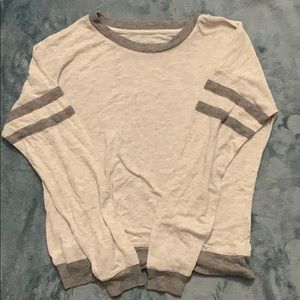 Women’s Longe Sleeve T-Shirt